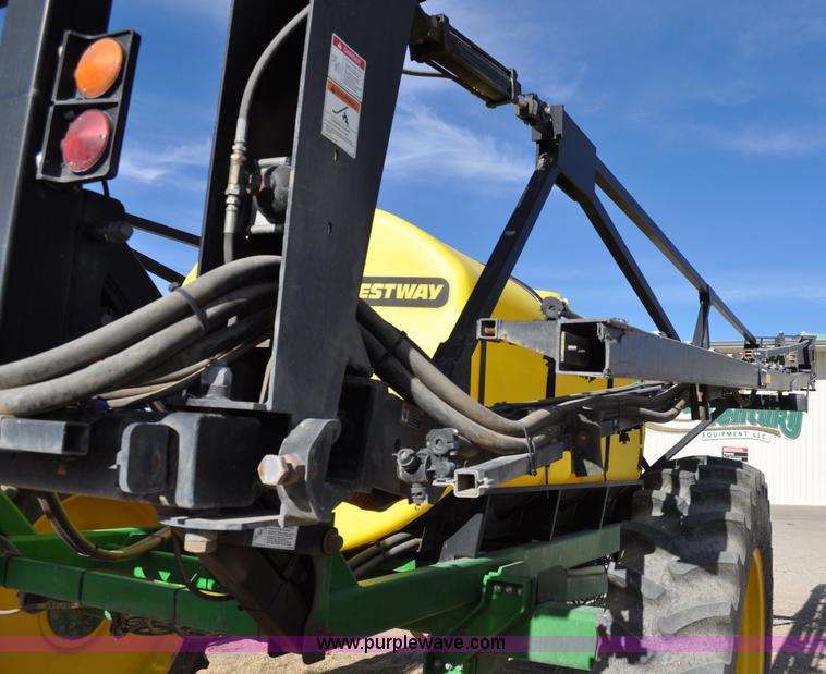 image for item C3201 2006 Bestway Field-Pro IV sprayer