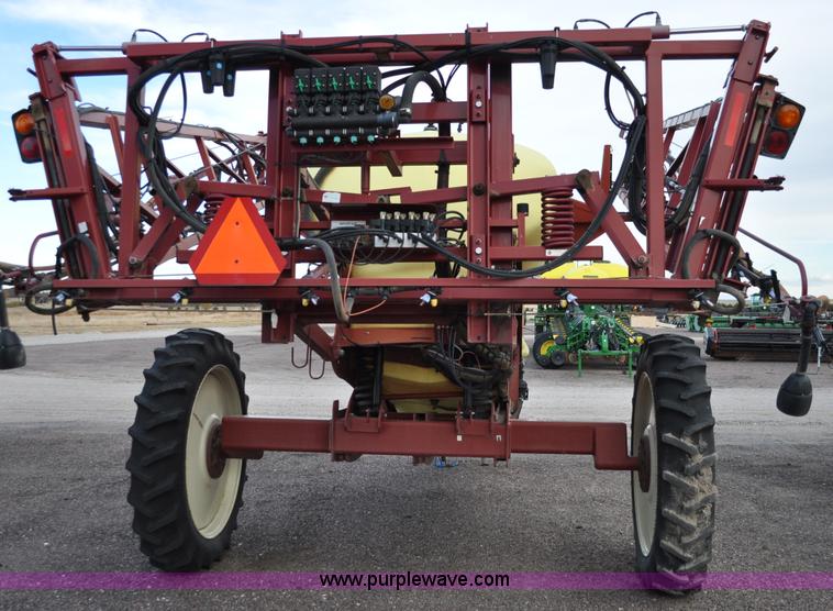 image for item C3202 2004 Hardi 1100 Navigator sprayer