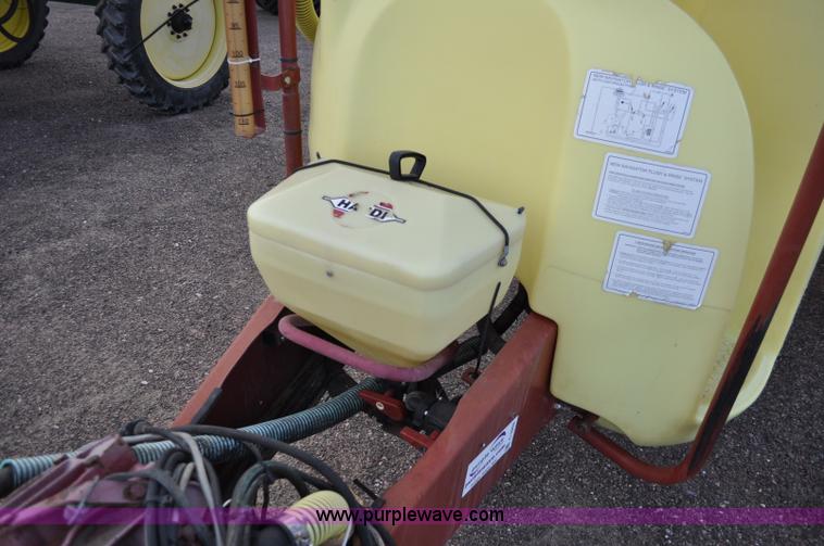 image for item C3202 2004 Hardi 1100 Navigator sprayer