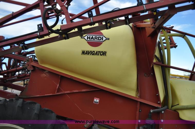 image for item C3202 2004 Hardi 1100 Navigator sprayer