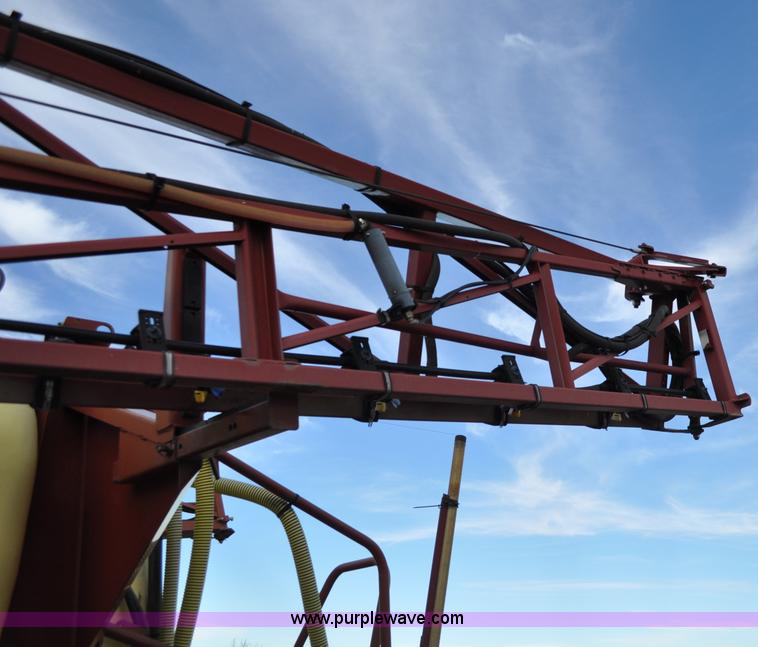 image for item C3202 2004 Hardi 1100 Navigator sprayer