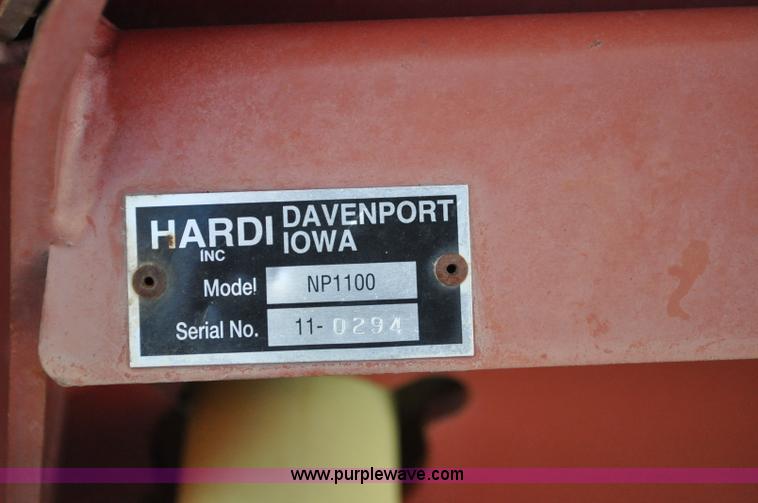 image for item C3202 2004 Hardi 1100 Navigator sprayer