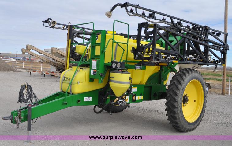image for item C3205 2006 Top Air TA1200 sprayer