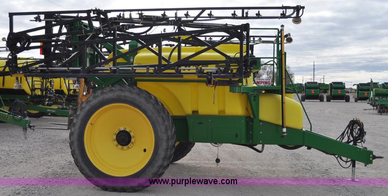 image for item C3205 2006 Top Air TA1200 sprayer