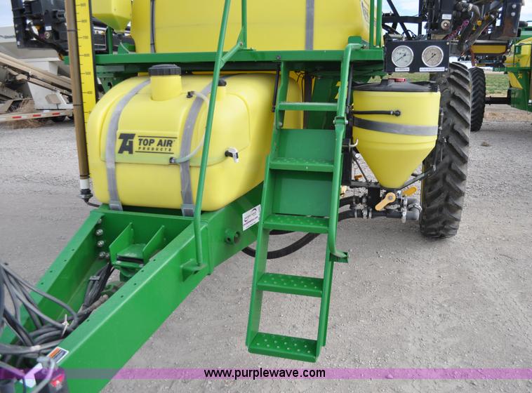 image for item C3205 2006 Top Air TA1200 sprayer