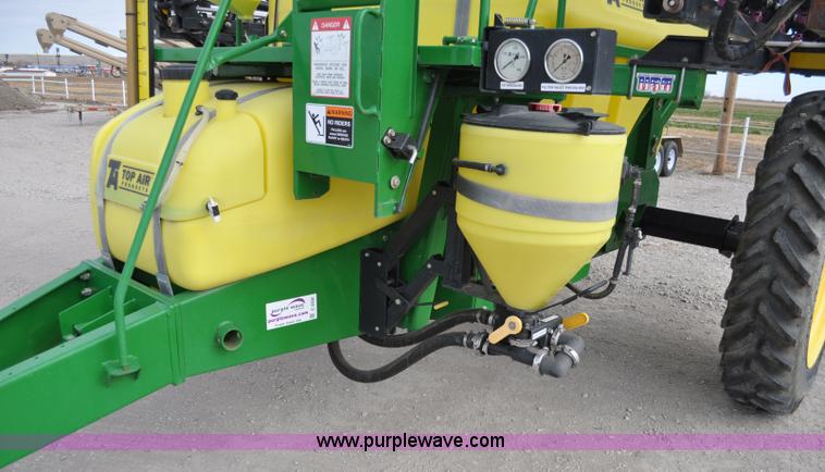 image for item C3205 2006 Top Air TA1200 sprayer