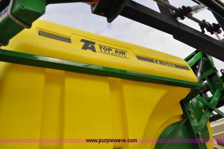 image for item C3205 2006 Top Air TA1200 sprayer