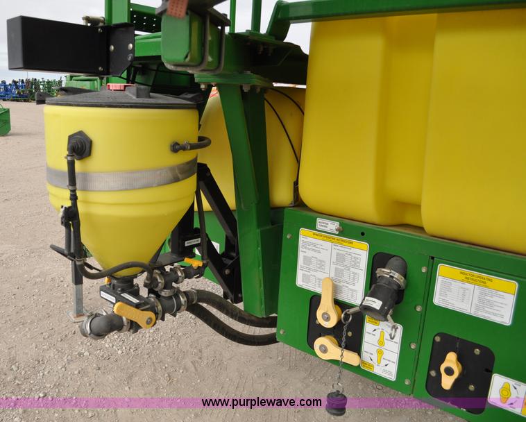 image for item C3205 2006 Top Air TA1200 sprayer