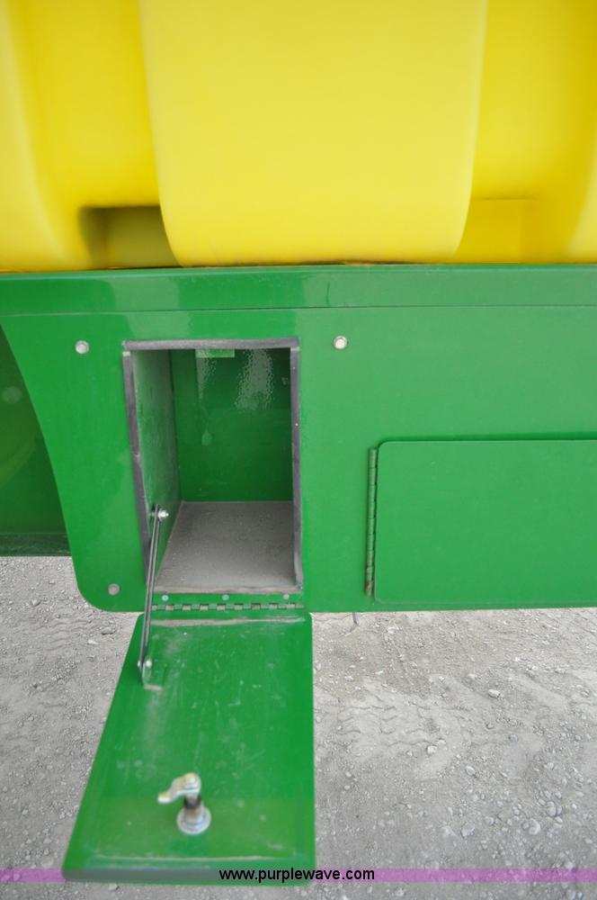 image for item C3205 2006 Top Air TA1200 sprayer