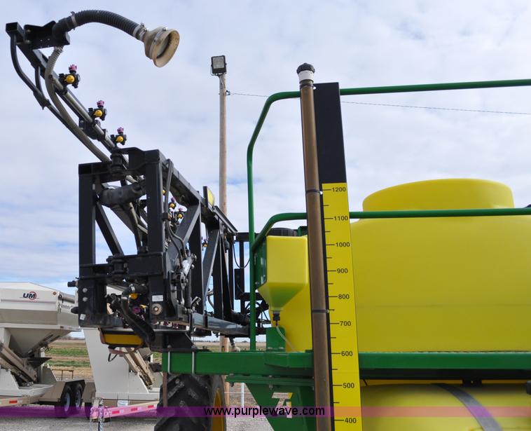 image for item C3205 2006 Top Air TA1200 sprayer