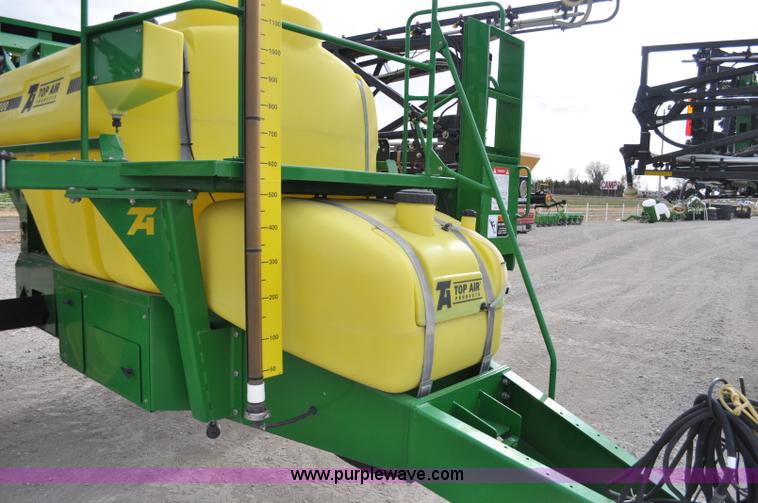 image for item C3205 2006 Top Air TA1200 sprayer