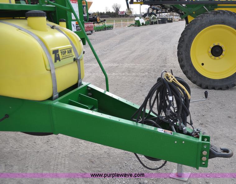 image for item C3205 2006 Top Air TA1200 sprayer