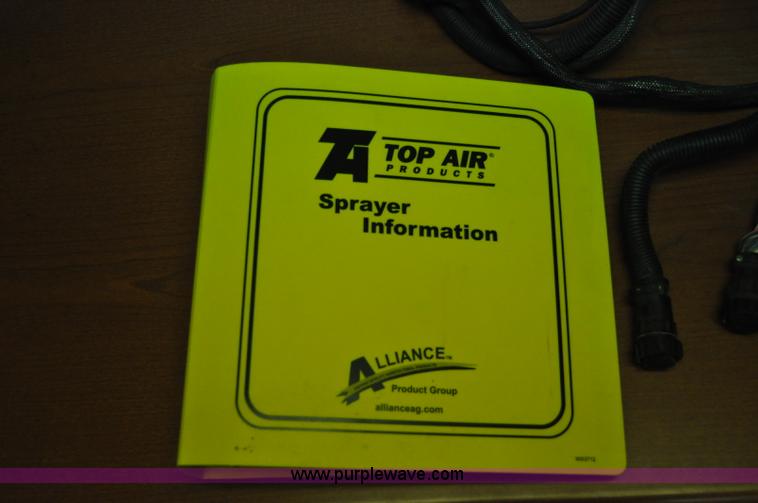 image for item C3205 2006 Top Air TA1200 sprayer