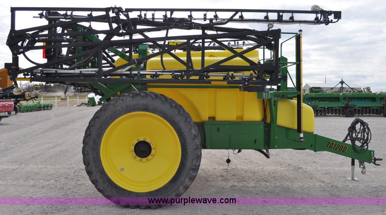 image for item C3206 2009 Top Air TA1200 sprayer