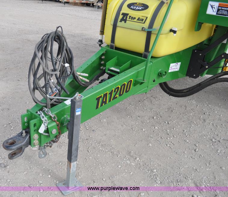 image for item C3206 2009 Top Air TA1200 sprayer