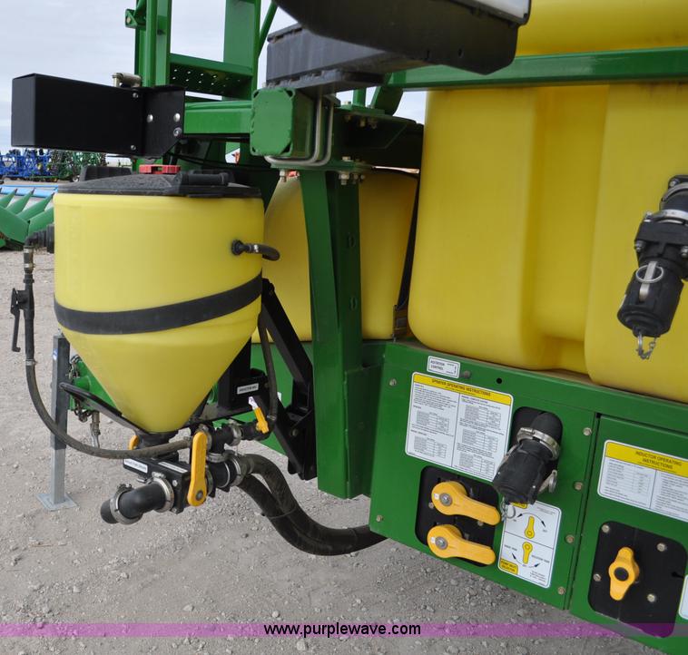 image for item C3206 2009 Top Air TA1200 sprayer