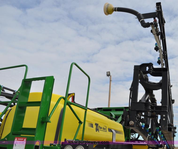 image for item C3206 2009 Top Air TA1200 sprayer