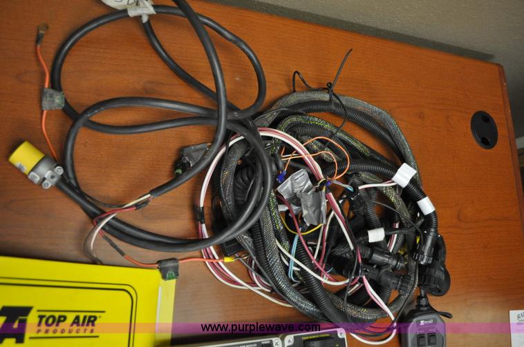 image for item C3206 2009 Top Air TA1200 sprayer