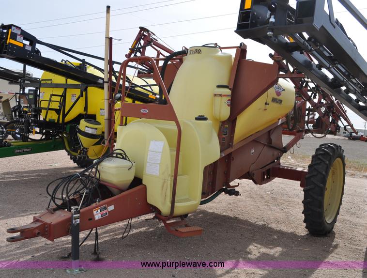 image for item C3207 2003 Hardi 1100 Navigator sprayer