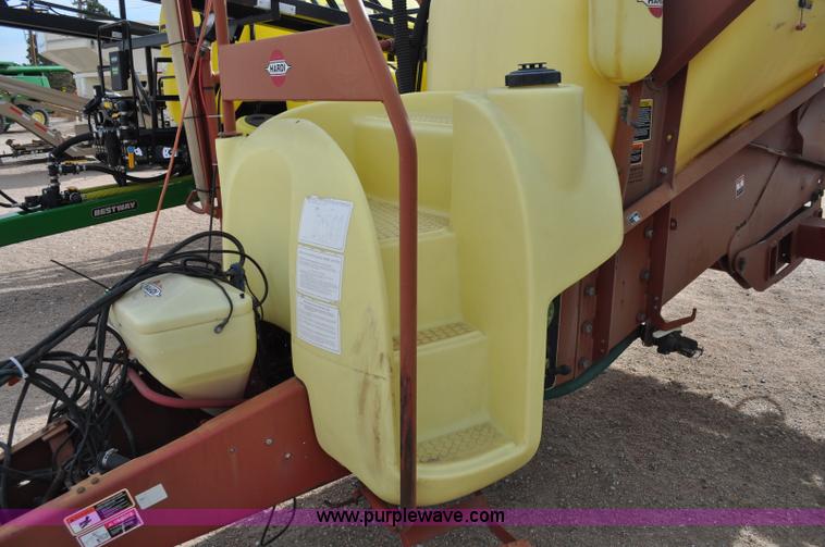 image for item C3207 2003 Hardi 1100 Navigator sprayer