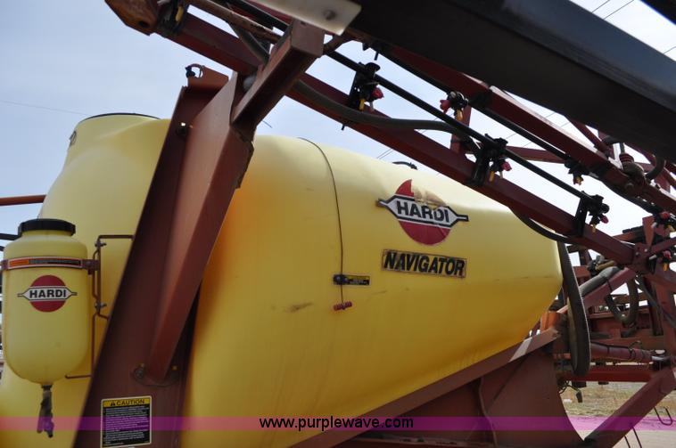 image for item C3207 2003 Hardi 1100 Navigator sprayer