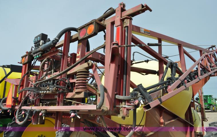 image for item C3207 2003 Hardi 1100 Navigator sprayer