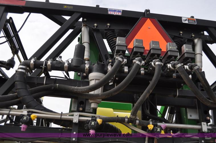 image for item C3207 2003 Hardi 1100 Navigator sprayer