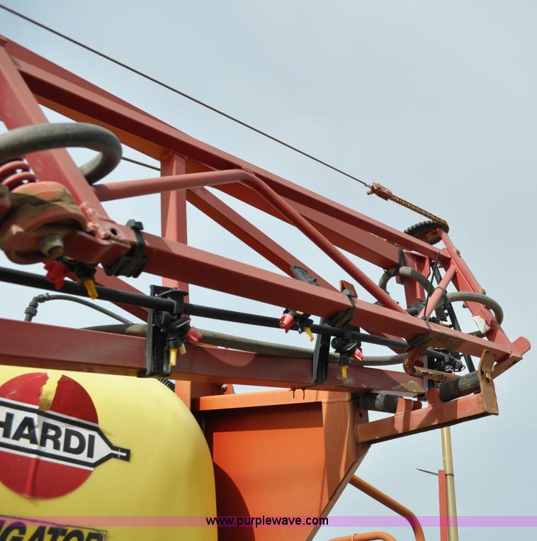 image for item C3207 2003 Hardi 1100 Navigator sprayer