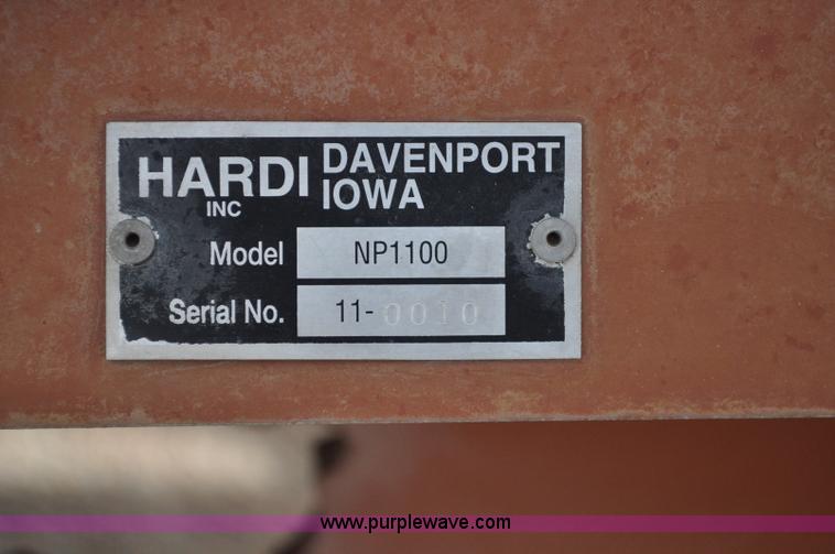 image for item C3207 2003 Hardi 1100 Navigator sprayer