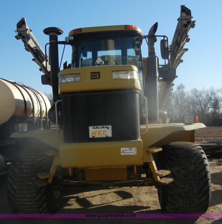 image for item D4669 1999 Ag-Chem TerraGator 8104 floater