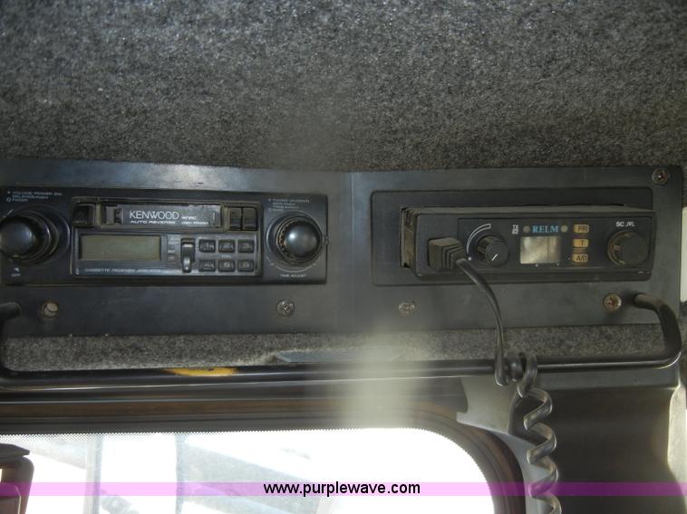 image for item D4669 1999 Ag-Chem TerraGator 8104 floater