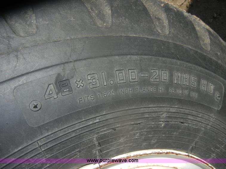 image for item D4669 1999 Ag-Chem TerraGator 8104 floater