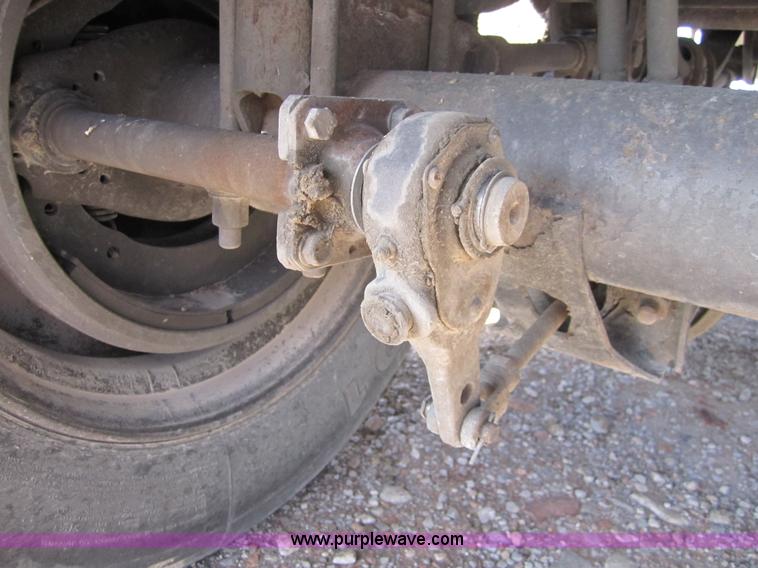 image for item D5730 1995 Merritt 43' hopper bottom trailer