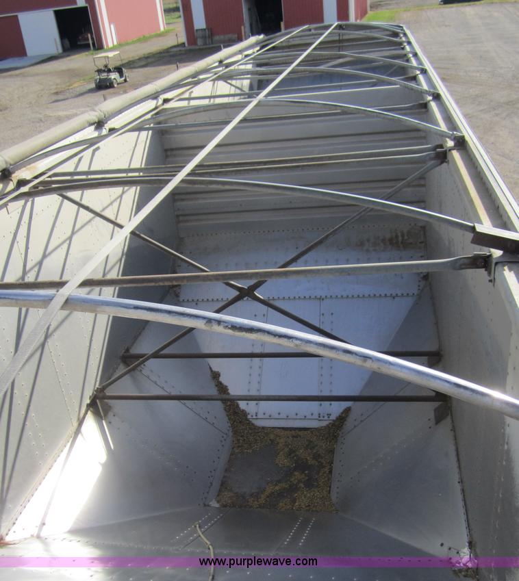 image for item D5730 1995 Merritt 43' hopper bottom trailer