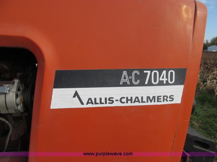 image for item E3542 Allis Chalmers AC7040 tractor