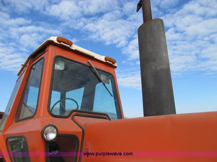 image for item E3542 Allis Chalmers AC7040 tractor