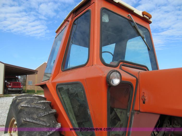 image for item E3542 Allis Chalmers AC7040 tractor