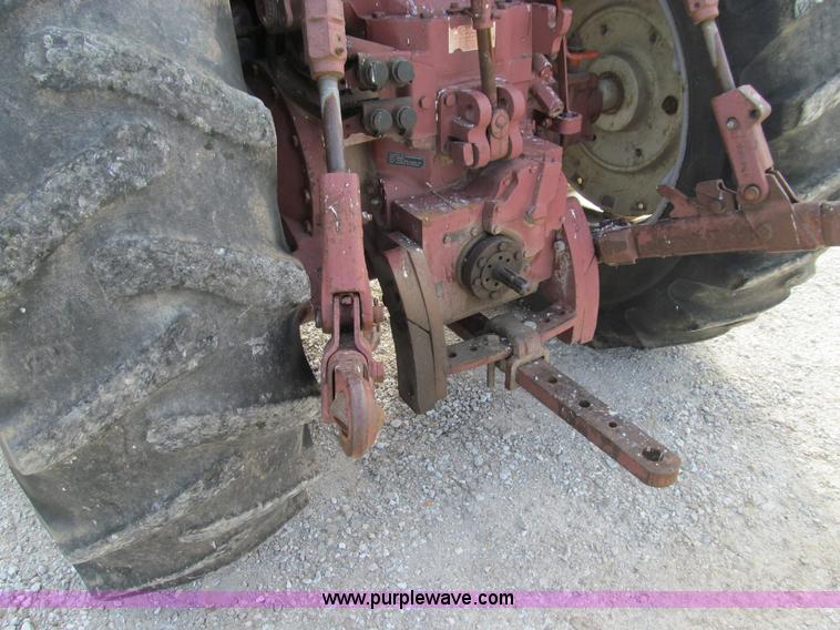 image for item E3542 Allis Chalmers AC7040 tractor