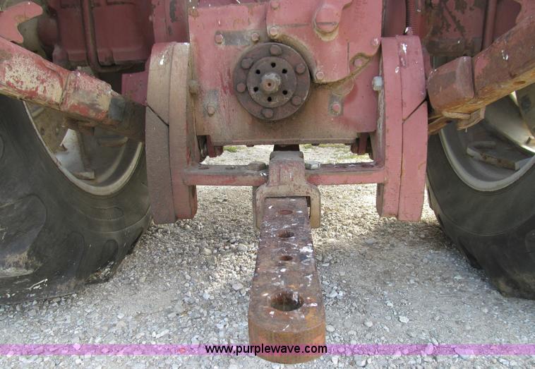 image for item E3542 Allis Chalmers AC7040 tractor