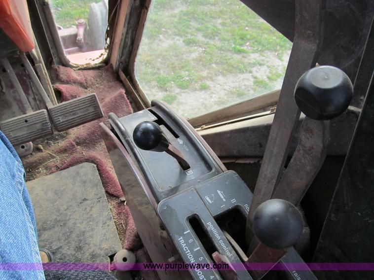 image for item E3542 Allis Chalmers AC7040 tractor