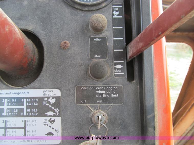 image for item E3542 Allis Chalmers AC7040 tractor