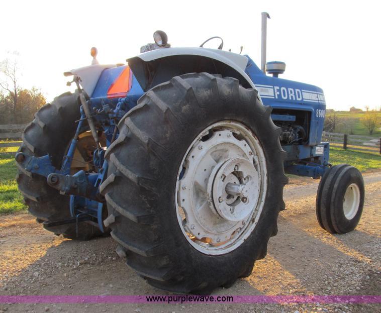 image for item E3553 Ford 8600 tractor