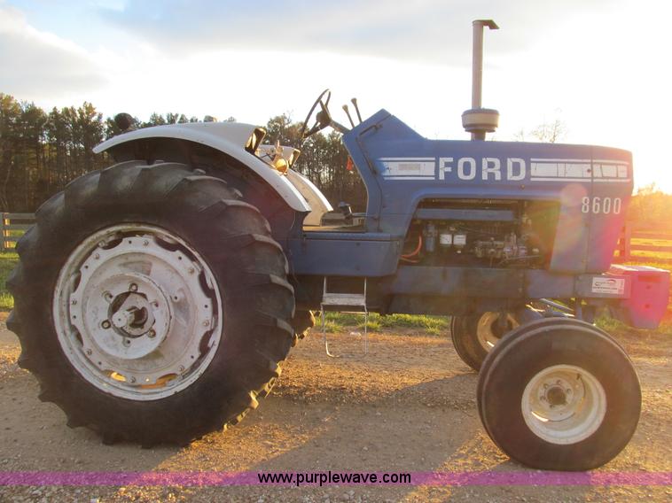 image for item E3553 Ford 8600 tractor