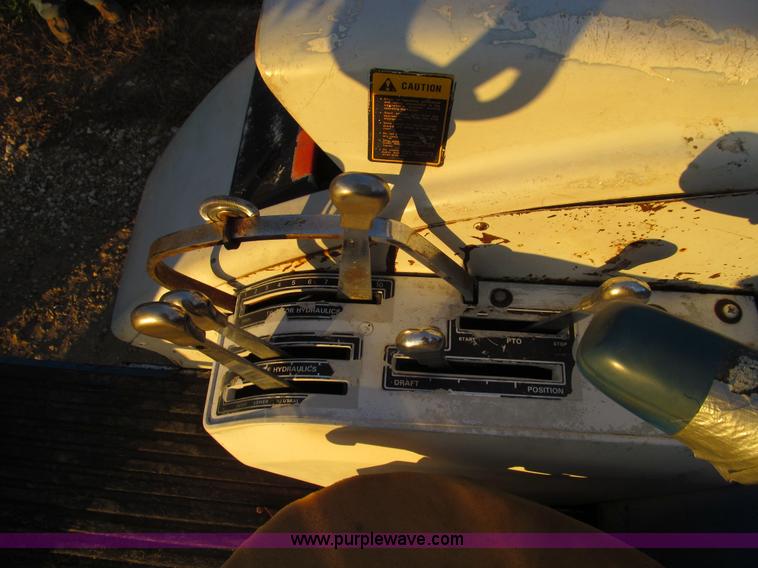 image for item E3553 Ford 8600 tractor