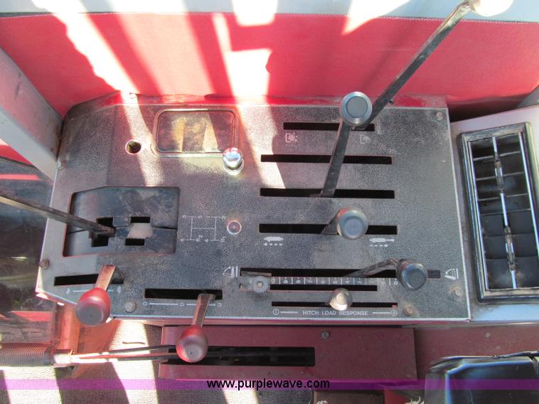 image for item E4504 1980 AGCO White 4-175 Field Boss 4WD tractor