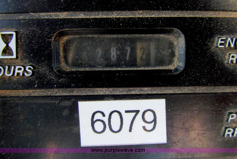 image for item E4504 1980 AGCO White 4-175 Field Boss 4WD tractor