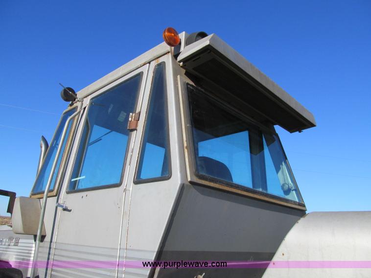 image for item E4504 1980 AGCO White 4-175 Field Boss 4WD tractor