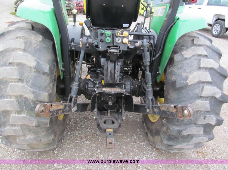 image for item E5654 2005 John Deere 4720 MFWD tractor