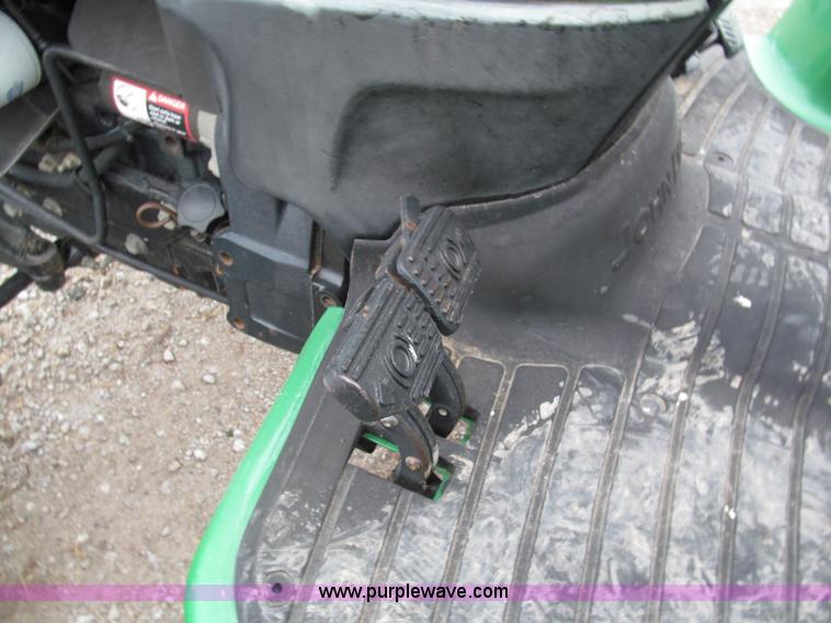 image for item E5654 2005 John Deere 4720 MFWD tractor