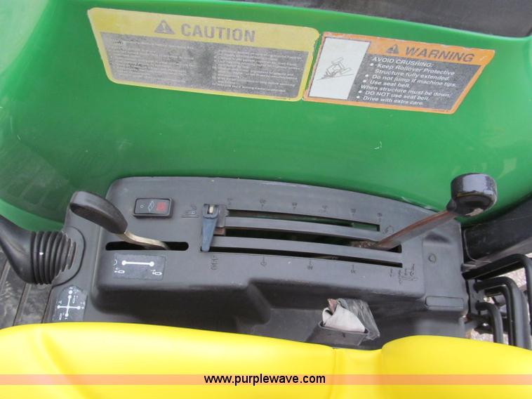 image for item E5654 2005 John Deere 4720 MFWD tractor